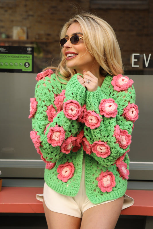 Cardigan all'uncinetto con fiori