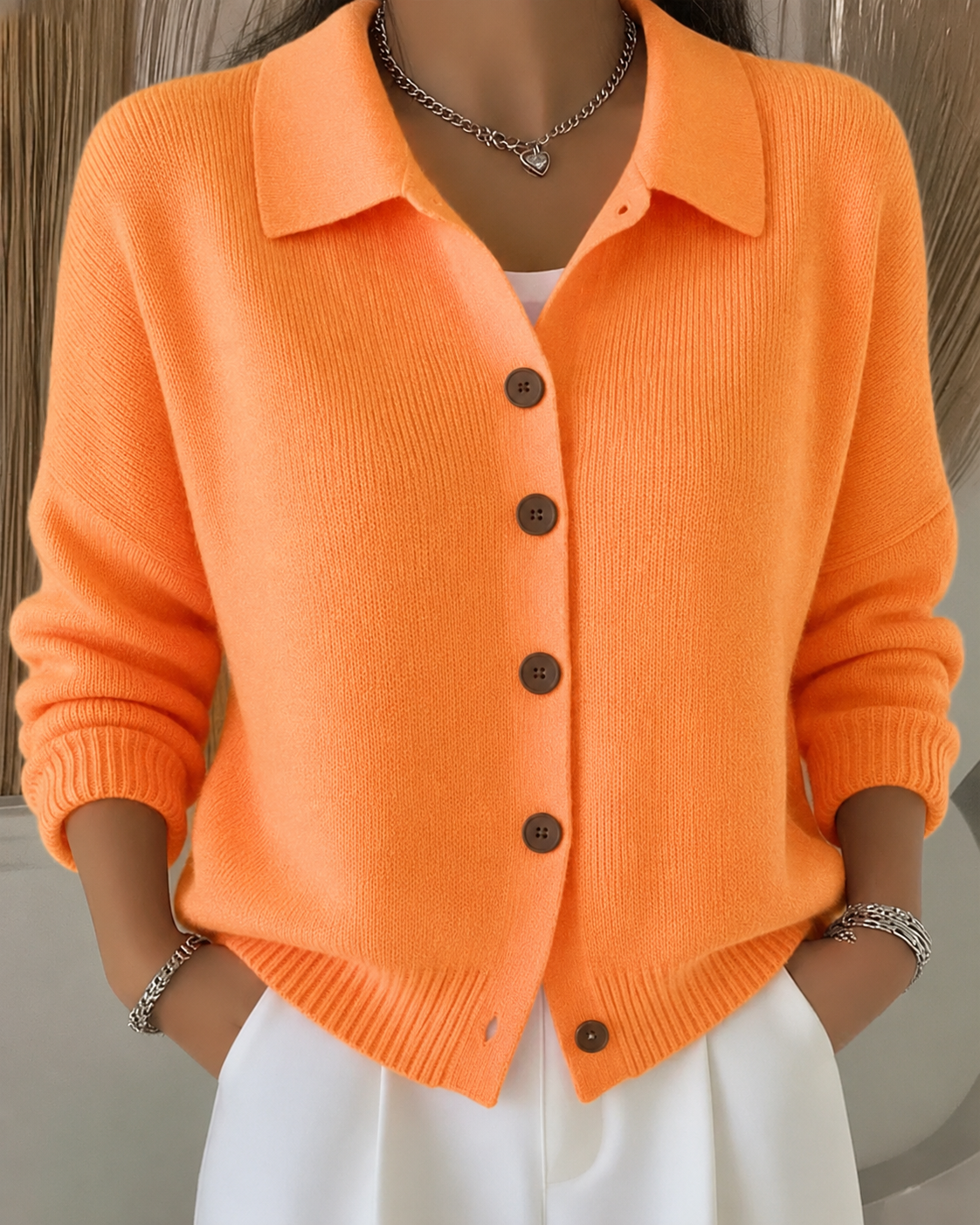 Siena | Cardigan elegante con colletto e bottoni