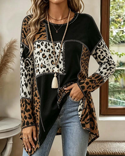 Camicetta patchwork leopardata dal design irregolare